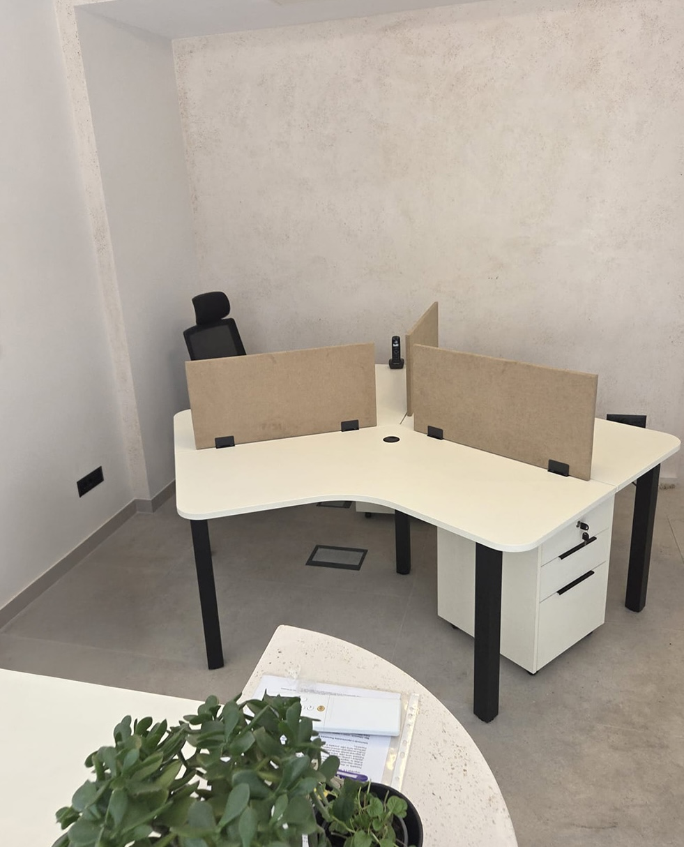 namještaj po mjeri, radni stolovi po mjeri, ured po mjeri